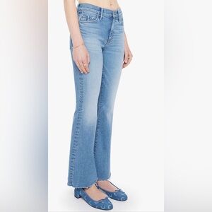 MOTHER Size 27  The Weekender Fray - Meet Cute Finish